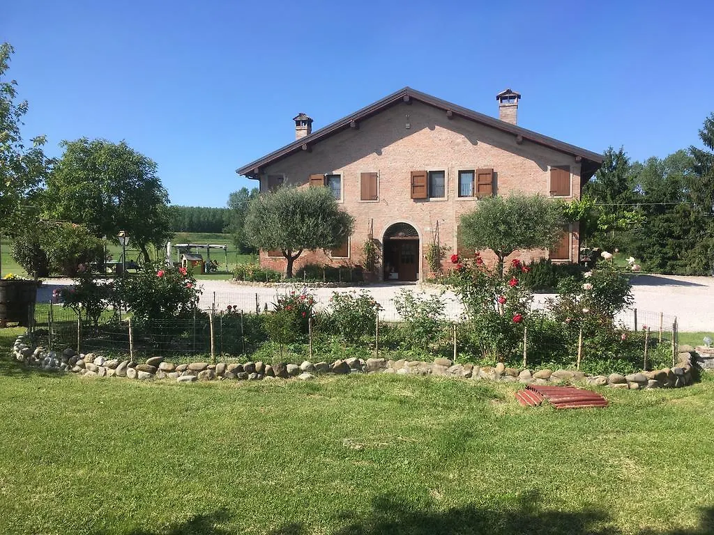Agriturismo La Cascinetta Pieve di Cento 0*,