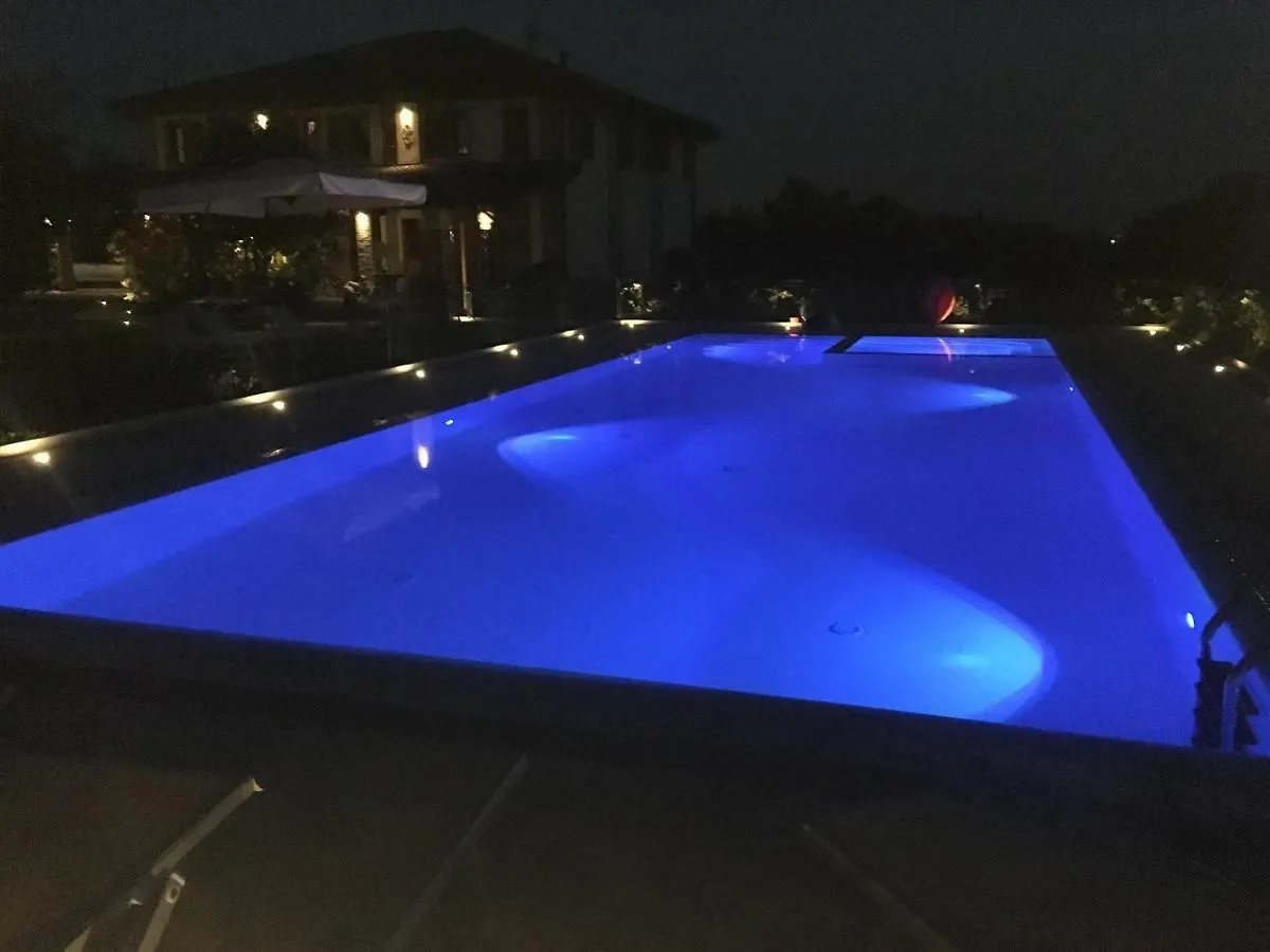 Agriturismo La Cascinetta Pieve di Cento 0*,